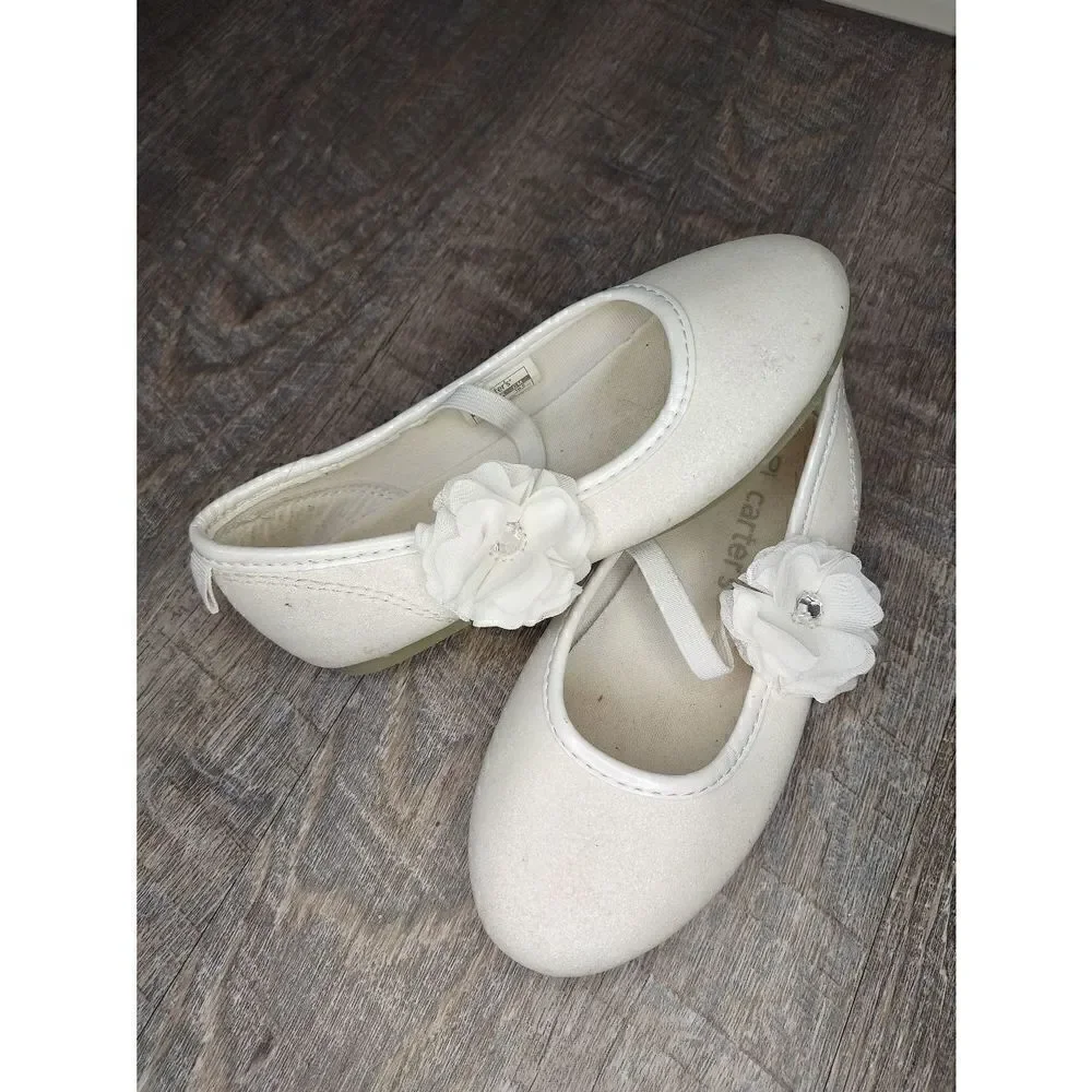🌸 $10 SALE 🌸 Carter's white flower flats